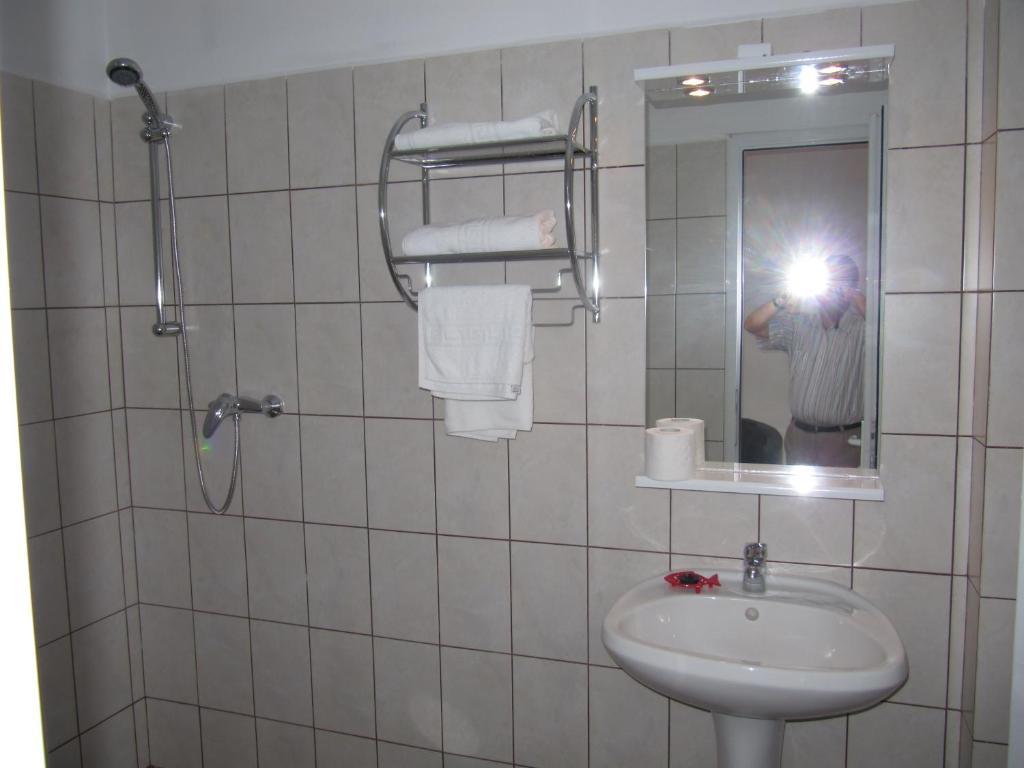 Complex Amazon Hotel Neptun Bilik gambar